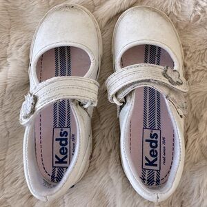 Keds Ella Mary Jane leather sneaker shoe, size 9W wide fit, white